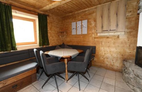 Zellberg Casa | Chalet in Zillertal near Ski Slopes