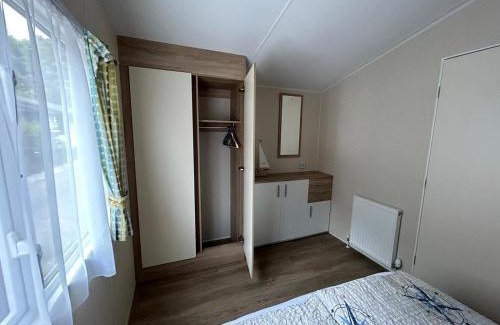 Midlum Casa | Chalet Kegelrobbe mir riesiger überdachter Terrasse am Kransburger See 544