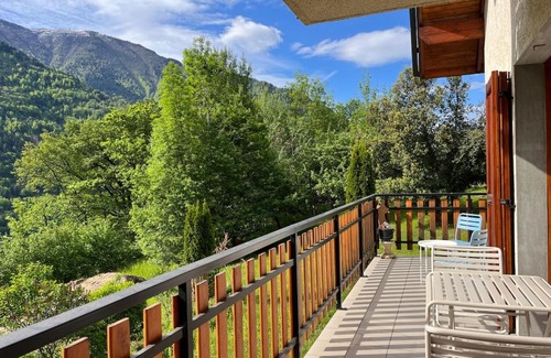 Allemond Casa | Chalet L Etend d Art, Explore Oisans