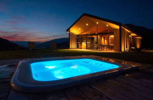 Selva di Val Gardena Chalet De Esquí | Chalet 'L Piz Dolomites' with Mountain View, Private Terrace and Wi-Fi