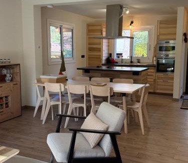 La Celle-sous-Gouzon Chalet De Esquí | Chalet La Huette