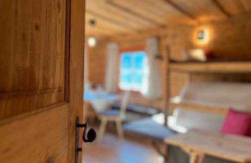 Ultimo Chalet De Esquí | Chalet Larchrast new opening