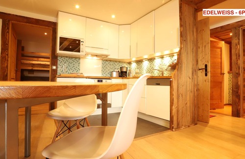 Bonneval-sur-Arc Chalet De Esquí | CHALET LUXE ET CHARME, 4* BELLA ALPINA, 6/8P, 75m2, 200 years old