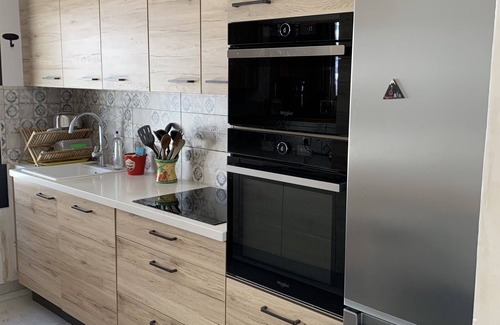 Forville Chalet De Esquí | Chalet Mont Milo, spacious 5 bedroom, Sauna, Billard, Babyfoot, close the slopes