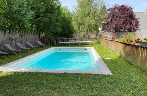 Lans-en-Vercors Chalet De Esquí | Chalet mountain apartment, sleeps 13, village center
