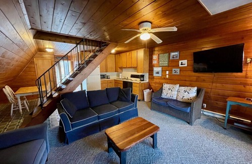 Stevensville Casa | Chalet on the Lake 80 w/ Beach Access, Pools, Sport Courts, Fishing Pond & more!