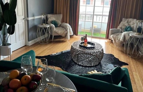 Molynes Gardens Apartamento | Chalet~Plantation Springs