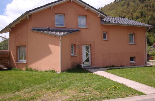 Rochesson Chalet De Esquí | Chalet en zona tranquila cerca de gerardmer 2/12 personas piscina jacuzzi 6 plazas