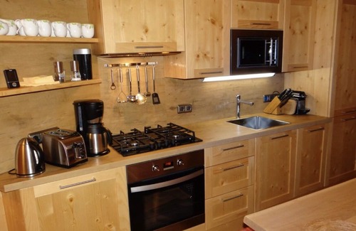 Distelberg Casa | Chalet / cabaña de esquí en la zona de esquí TOP directamente en el camping 5 * Aufenfeld