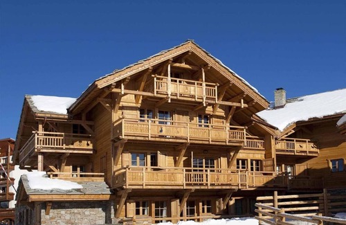 Cognet Chalet De Esquí | Chalet, al pie de las pistas de esquí, fitness, sauna, balcón, chimenea o estufa a leña, parking, tv