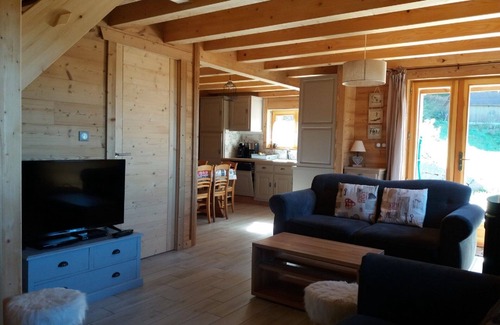 Fresse-sur-Moselle Chalet De Esquí | chalet de 2 a 8 personas, naturaleza, calma, montaña, piscina cubierta climatizada, sauna