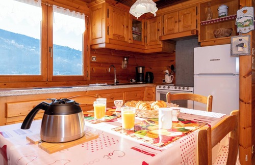 La Bresse Chalet De Esquí | Chalet South Terrace with Mountain View *Fireplace *Parking *Pets