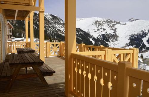 Flaine Chalet De Esquí | Chalet spacieux à Flaine avec sauna, cheminée et balcon - 6 chambres, proche des pistes - FR-1-425-4