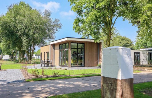 Hulshorst Casa | Chalet with 2 bedrooms and 1 terrace