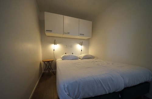 Dordtse Biesbosch Chalet De Esquí | Chalet with 3 bedrooms and terrace