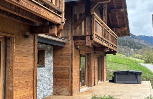 Montriond Chalet De Esquí | Chalets, Les Crozats