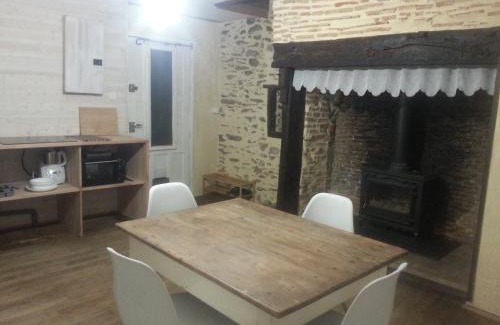 Gagnac-sur-Cere Casa | Chaleureuse petite maison avec jardin