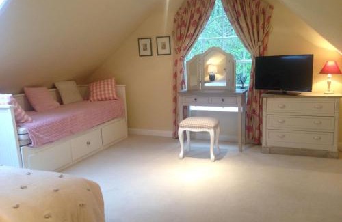 Andover Casa | Chalkcroft Lodge