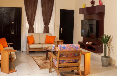 Calabar Apartamento | ChallawaRiver Homes