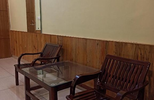 Shamshi Cama Y Desayuno | CHAMAN BASERA