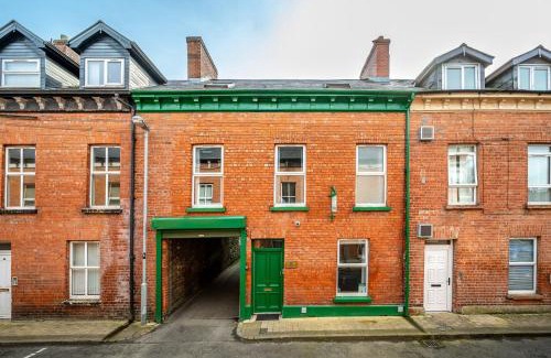 Londonderry Casa | Chamberlain House