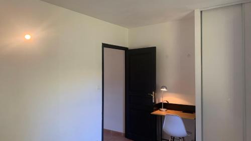 Chateau-Arnoux-Saint-Auban Casa | Chambre "passion" dans maison provençale chez l'habitant