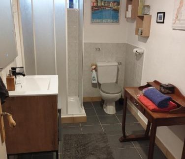 Sancoins Casa | Chambre agréable au fond du jardin