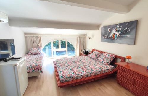 Saint-Siffret Apartamento | Chambre avec clim piscine proche centre ville d'Uzès