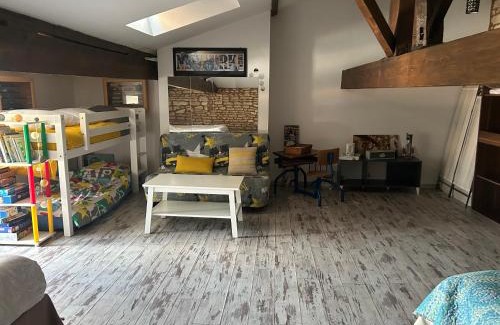 Le Bourdet Casa | Chambre chez l'habitant, Au moulin du Bonheur