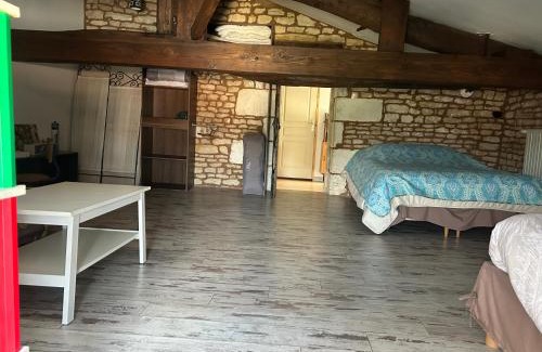 Le Bourdet Casa | Chambre chez l'habitant, Au moulin du Bonheur