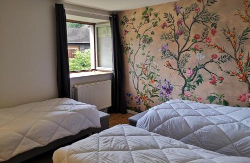 Baignes Cama Y Desayuno | Chambre cocon table d'hôte avec jardin à la campagne le nid qui danse vers Vesoul de 1 à 3 personnes