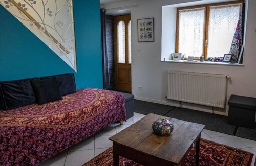 Baignes Cama Y Desayuno | Chambre cocon table d'hôtes à la campagne le nid qui danse vers Vesoul 1 to 3 p.