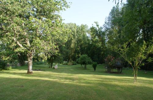 Beaulieu-les-Loches Cama Y Desayuno | Chambre d'hôte Moulin de l'Aumonier
