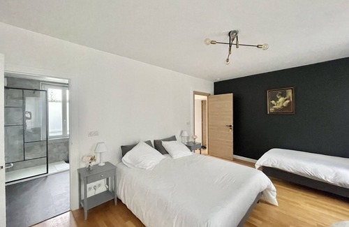 Saint-Germain-sur-Morin Cama Y Desayuno | Chambre Quadruple Avec Salle de Bains Privative à 10 Minutes de Disneyland Paris