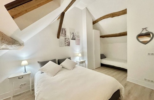 Saint-Germain-sur-Morin Cama Y Desayuno | Chambre Triple Avec Salle de Bains Privative à 10 Minutes de Disneyland Paris