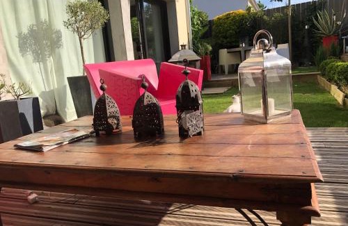 Le Landry Cama Y Desayuno | Chambre hôtes nichée sous les toits