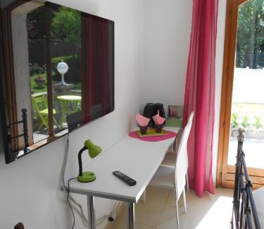 Roquefort-les-Pins Cama Y Desayuno | CHAMBRE PARENTALE 1