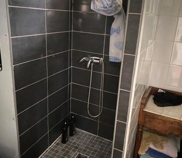 Ouilly-du-Houley Casa | Chambre privée autonome