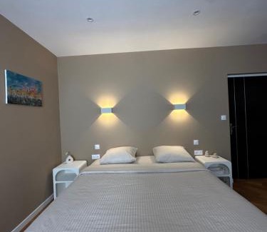 Domagne Casa | Chambre privée avec salle de bain