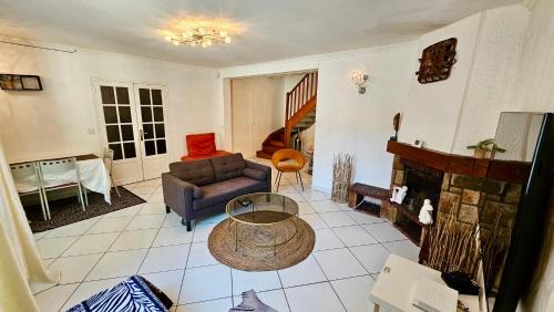 Stains Apartamento | Chambre privée dans logement partagé, Moon Ray Paris & Stade de France