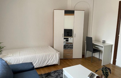 Besancon Casa | Chambre privée proche centre et gare 2
