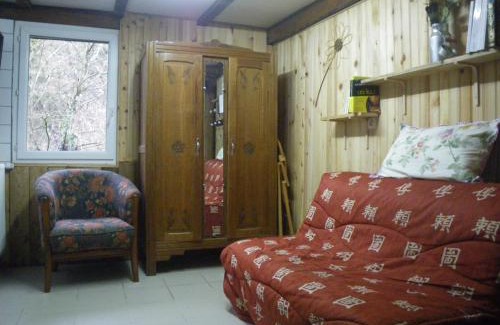 Chaudenay Cama Y Desayuno | Chambre quadruple du grand sapin
