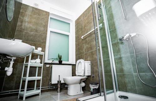 Liege Casa | Chambre R1 avec salle de bain privée