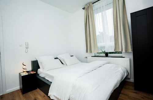 Liege Casa | Chambre R1 avec salle de bain partagée près de l'hôpital de la Citadelle à Liège