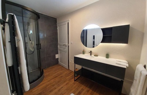 Chazemais Casa | chambre romantique dans le château de la Bouchatte