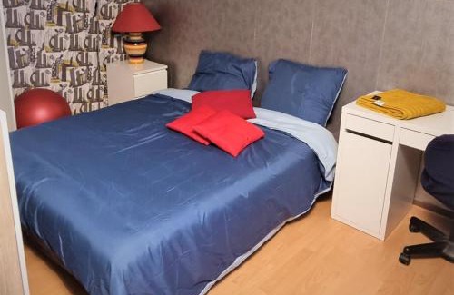 Sartrouville Casa | Chambre spacieuse à Sartrouville