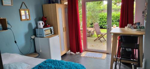 Eysines Casa | Chambre spacieuse climatisée sur la route des plages