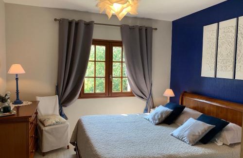 Tavers Cama Y Desayuno | Chambres d'hôtes de charme au Pays des Châteaux avec Wi-Fi - FR-1-590-333