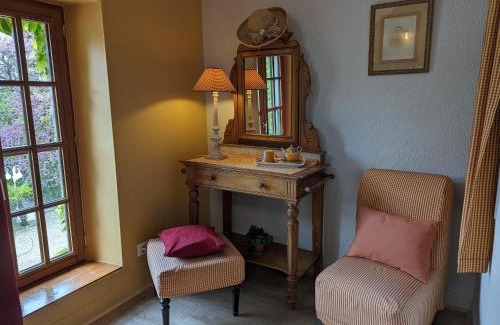 Tavers Cama Y Desayuno | Chambres d'hôtes restauration XVIIIe avec WiFi, au cœur des Châteaux de la Loire - FR-1-590-331