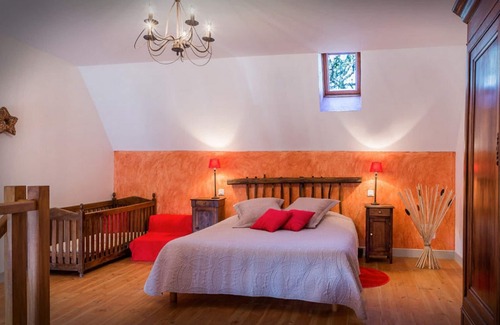 Espedaillac Cama Y Desayuno | Chambres & Jardin de Pierres es una encantadora casa de huéspedes en Quercy